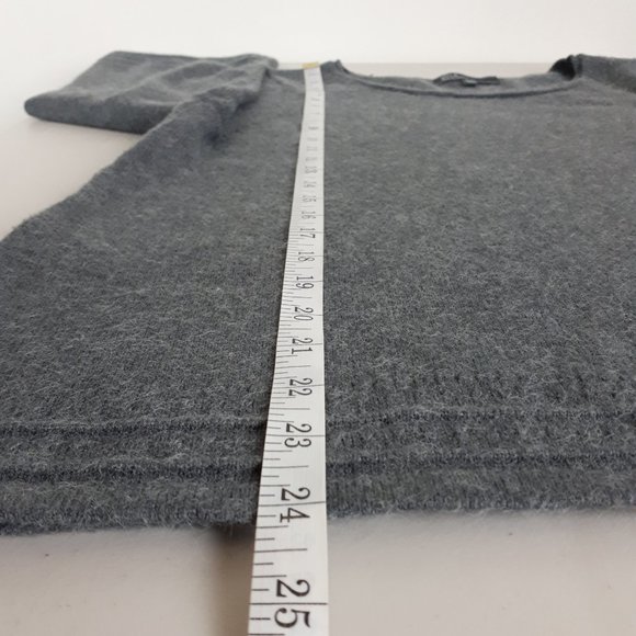 89th & Madison Light Gray Wide Sleeve Sweater - Picture 8 of 11